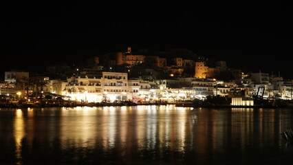 Fototapeta na wymiar Blick auf die Stadt bei Nacht