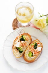 Japanese 'Sakura Ebi' boiled shrimp and broccoli with cream cheese on French bread 