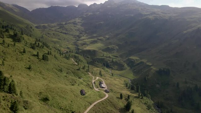 Drohnenflug Zillertal Alpen