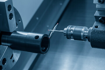 The modular touch probe checking the tube parts on CNC lathe machine.