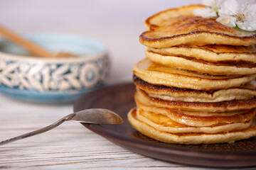 Pancakes with honey