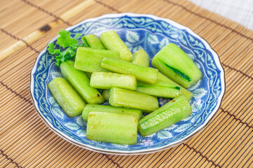 きゅうりの翡翠炒め