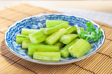 きゅうりの翡翠炒め