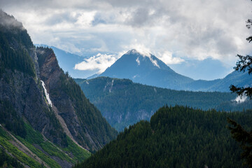 Fototapeta na wymiar Mt Rainier National Park