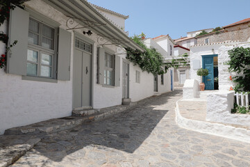Fototapeta na wymiar City street with beautiful buildings on sunny day