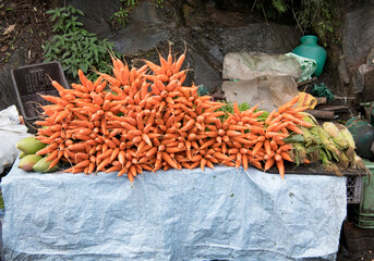 Manu carrots for sale in the market in Kodaikanal