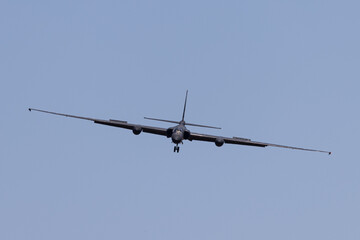 Unusual frontal view of a U-2 Dragon Lady   approaching 