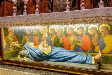 urna de La Mare de Dèu Morta, iglesia de Sant Pere, Sencelles, Mallorca, balearic islands, Spain