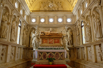 Tombeau de Dioclétien dans la cathédrale Saint-Domnius à Split