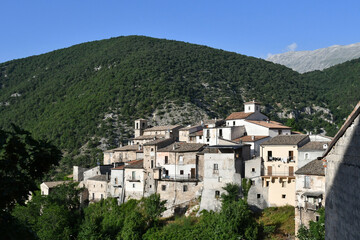 Fototapeta na wymiar Panoramic view of Cansano, a medieval village in the Abruzzo region of Italy. 