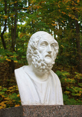 Bust of Homer in National dendrological park "Sofiyivka" in Uman city, UkraineBust of Homer in National dendrological park "Sofiyivka" in Uman city, Ukraine