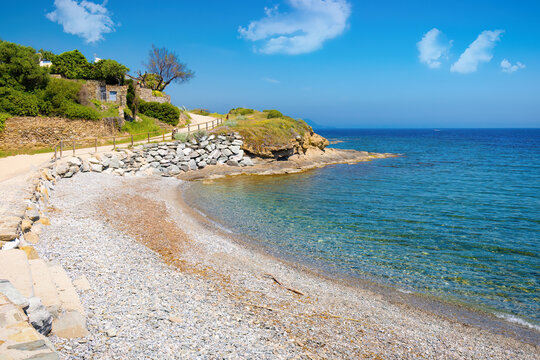 View of the Bell Repos beach on the coastal path from Port of Selva to Llan&ccedil;a, Costa Brava, Catalonia, Spain