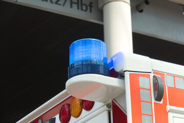 Blaulicht eines Einsatzfahrzeuges der Feuerwehr