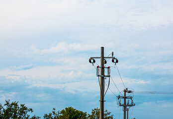 Medium voltage power tower. Used by small consumers and small industry.