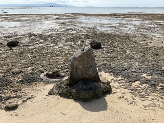 竹富島のニーラン石