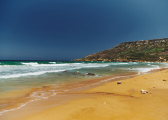 Fototapeta na wymiar beach and sea in Gozo
