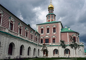 Obraz premium Christmas church, years of construction1686 - 1692 . Resurrection monastery. City of Istra, Russia