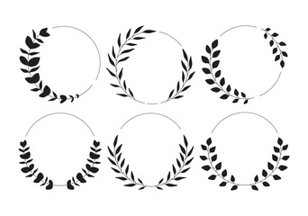Round frames with eucalyptus branches. Hand drawn vector eucalyptus wreaths for invitations, posters, greeting cards, logos, web, frame art. Line art floral design element. © Yuliia Maksymkina
