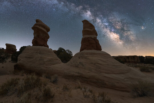 Four Hoodoos Sandstone Formations In Devils Garden