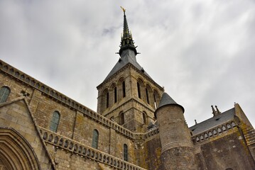 Fototapeta na wymiar Abbaye du Mont-Saint-Michel (Normandie)