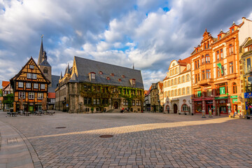 Fototapeta na wymiar Market square with Town Hall at sunset, Quedlinburg, Germany