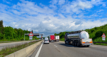 A8 Stuttgart Richtung Karlsruhe vor Ausfahrt Pforzheim