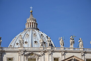 St Peter's Basilica in Vatican, Rome, Italy. - obrazy, fototapety, plakaty