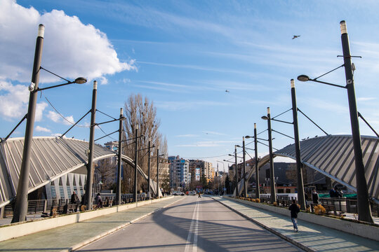 The New Bridge is a steel truss bridge crossing the Ibar river in Mitrovica, symbol of the separation between Albanians and Serbs ethnically divided city. a city in northern Kosovo, Serbia 04.03.2022