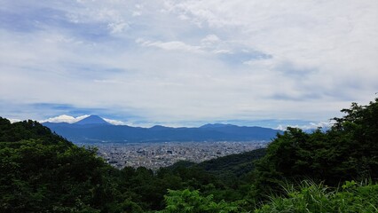 Fototapeta premium 甲府盆地と富士山