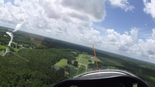 Glider approach a grass runway in Central Florida