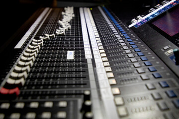 Audio Mixer