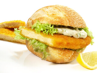 Tofuschnitzel im Brötchen - Freigestellt