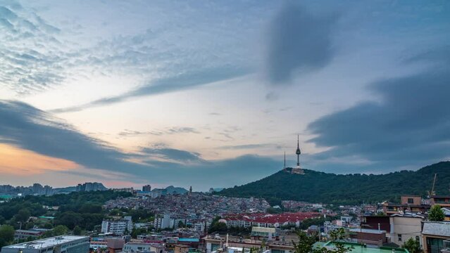 Time lapse 4K : Seoul City Skyline, South Korea