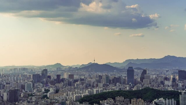 Time lapse 4K Seoul City Skyline view from Guyongsan mountain at South Korea.