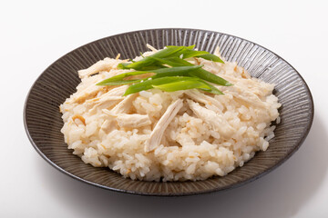 鶏肉飯　台湾風の蒸し鶏入り混ぜご飯　(チーローファン・ジーローハン・ジーローファン)