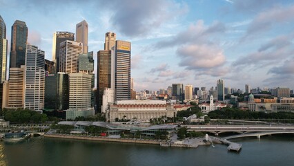Naklejka premium Marina Bay, Singapore - July 13, 2022: The Landmark Buildings and Tourist Attractions of Singapore