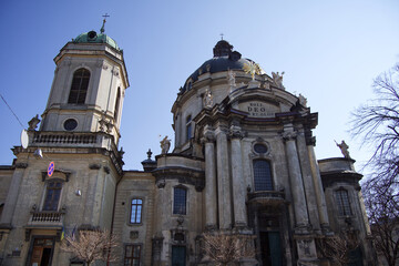 Fototapeta na wymiar The Dominican church and monastery is a historical baroque complex of the church and monastery of the Dominican Order of the XVIII century in Lviv, an architectural monument