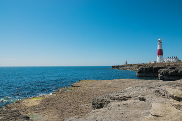 Fototapeta na wymiar cliff lighthouse