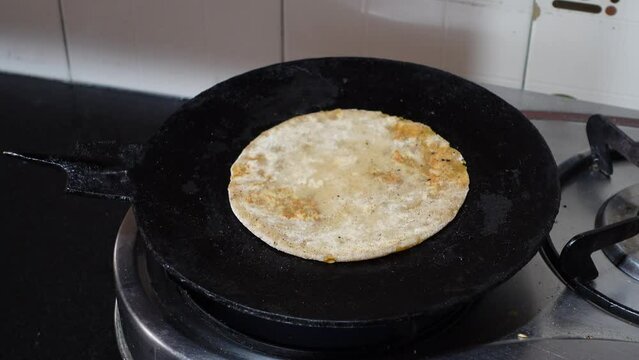 Puranpoli on the occasion of Holi Festival also known as Holige, is an Indian sweet flatbread. Puran puri, Puran poli, Holige, Obbattu, or Bobbattlu, is a traditional Indian sweet.