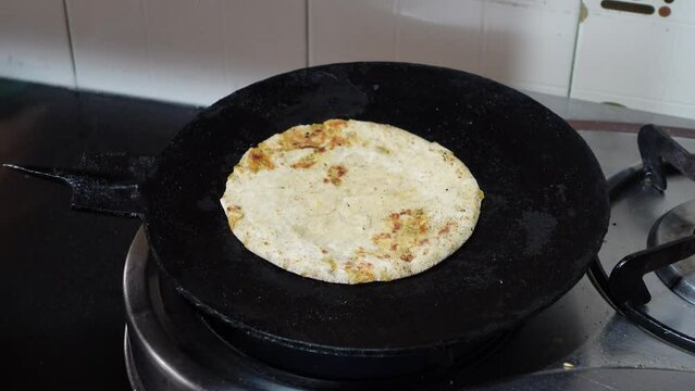 Puranpoli on the occasion of Holi Festival also known as Holige, is an Indian sweet flatbread. Puran puri, Puran poli, Holige, Obbattu, or Bobbattlu, is a traditional Indian sweet.