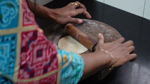 Puranpoli on the occasion of Holi Festival also known as Holige, is an Indian sweet flatbread. Puran puri, Puran poli, Holige, Obbattu, or Bobbattlu, is a traditional Indian sweet.