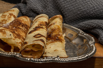 pancake with dulce de leche and cream