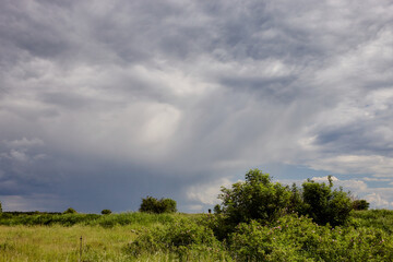 Obraz premium clouds over the field