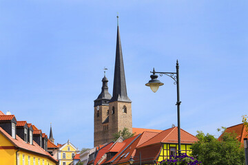Obraz premium View to Upper Church of our Lady (Oberkirche unserer lieben Frauen) in Burg near Magdeburg (Burg bei Magdeburg) and the historical old town, Saxony-Anhalt, Germany
