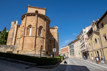 Fototapeta na wymiar Iglesia de San Juan de Rabanera,Siglo XII, Soria, Comunidad Autónoma de Castilla, Spain, Europe