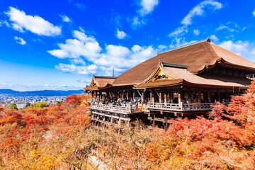 秋の京都　清水寺