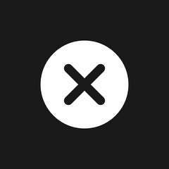 Fototapeta premium Delete button dark mode glyph ui icon. Alert error. Menu command. User interface design. White silhouette symbol on black space. Solid pictogram for web, mobile. Vector isolated illustration