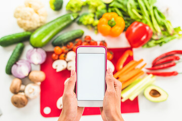 Look for a recipe on the internet with mobile phone based on vegetable ingredients