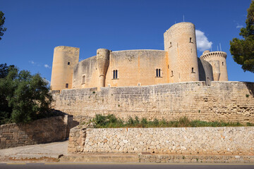 Fototapeta na wymiar castillo de Bellver, siglo XIV, estilo gótico, Mallorca, balearic islands, Spain
