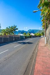 Fototapeta premium Route du village de l’Entre-Deux, île de la Réunion 